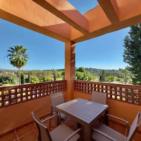 Royal Marbella Golf Apartment *